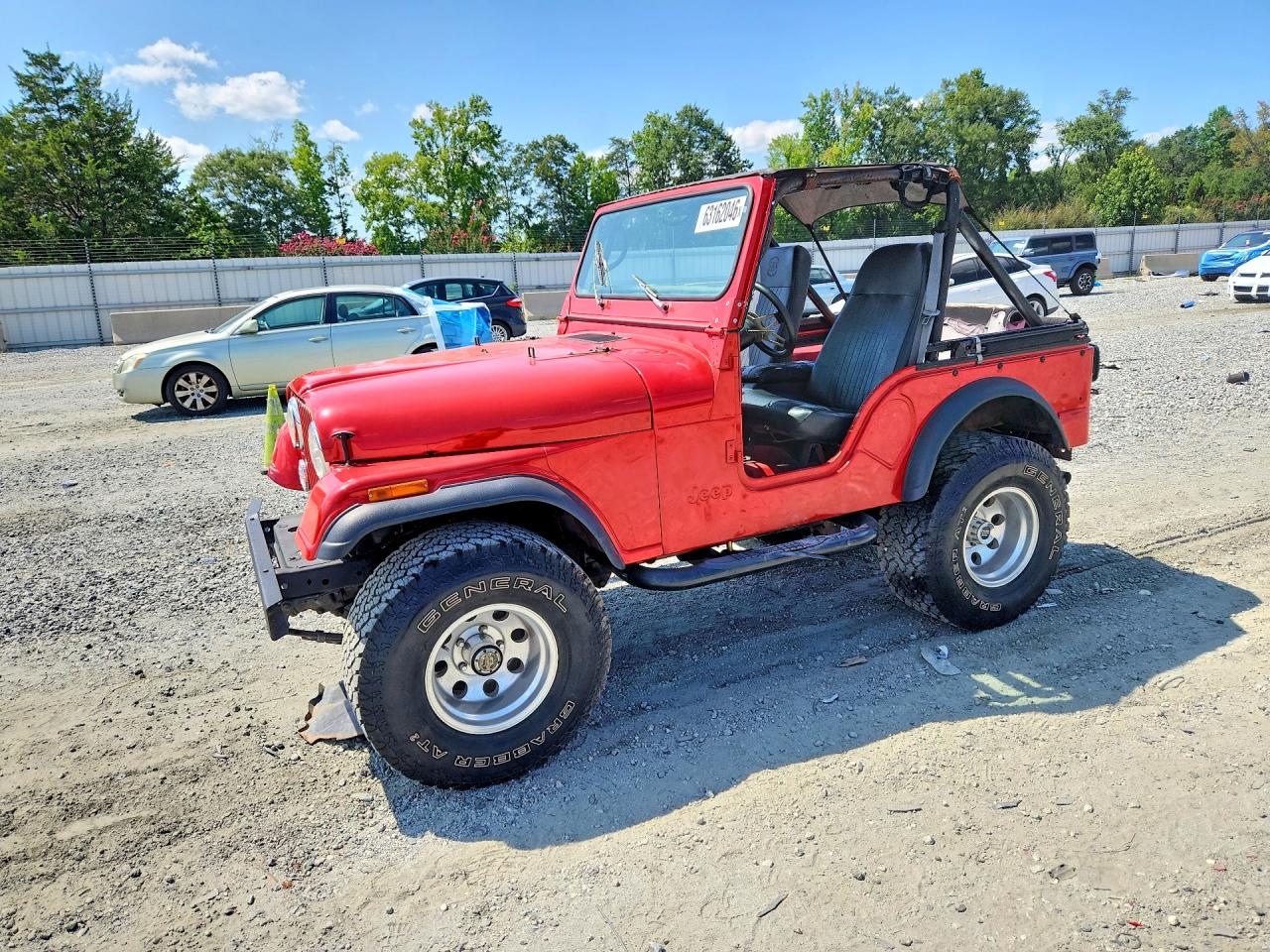 1978 Jeep CJ, VIN J8F83AA001505 — Перед