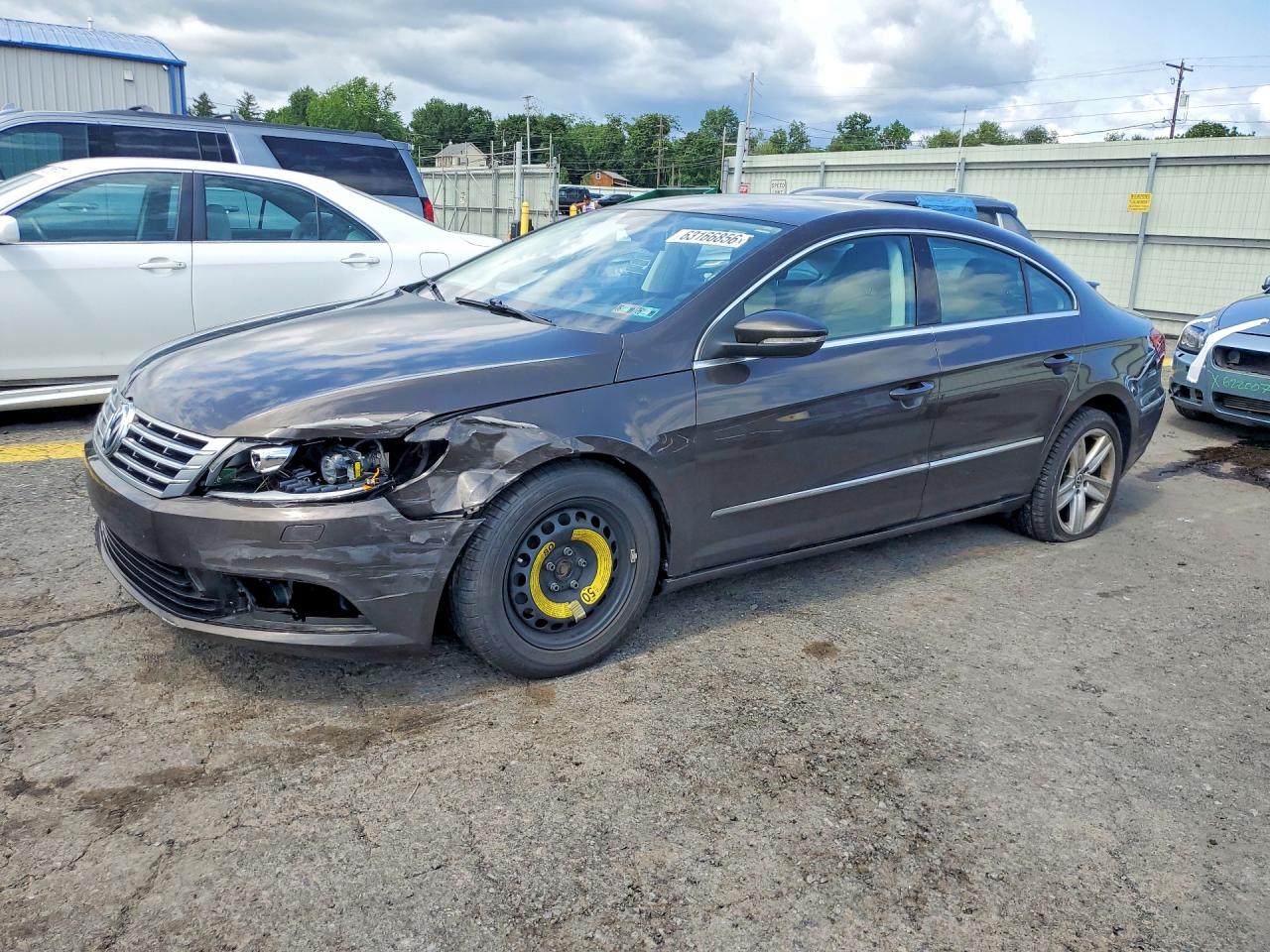 2014 Volkswagen CC Sport, VIN WVWBP7AN5EE533401 — Front end