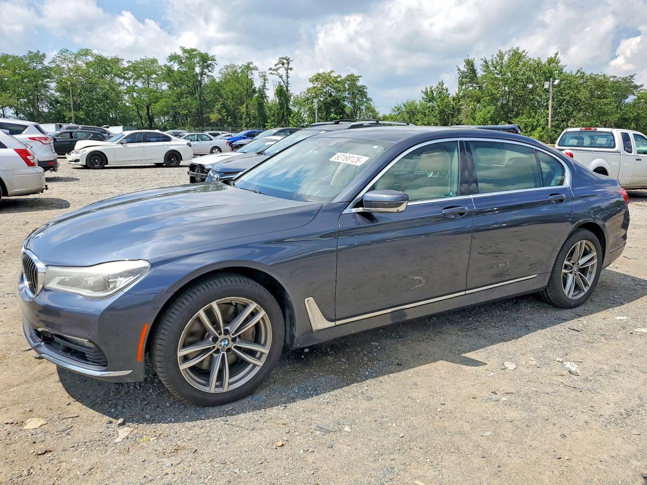 2016 BMW 7 Series 750i xDrive, VIN WBA7F2C57GG419641 — Minor dents and scratches