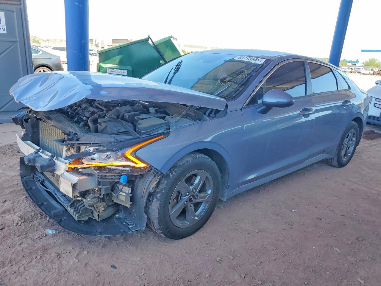 2022 Kia K5 LXS, VIN 5XXG14J22NG109939 — Front end