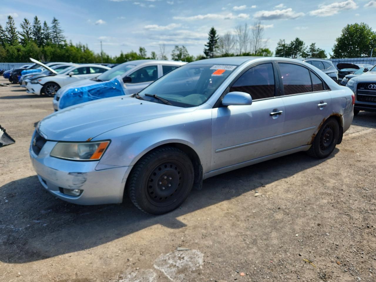 2007 Hyundai Sonata GLS, VIN 5NPET46C27H237883 — Side