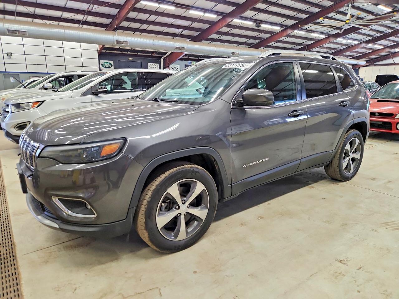 2019 Jeep Cherokee Limited, VIN 1C4PJMDX6KD172846 — Minor dents and scratches