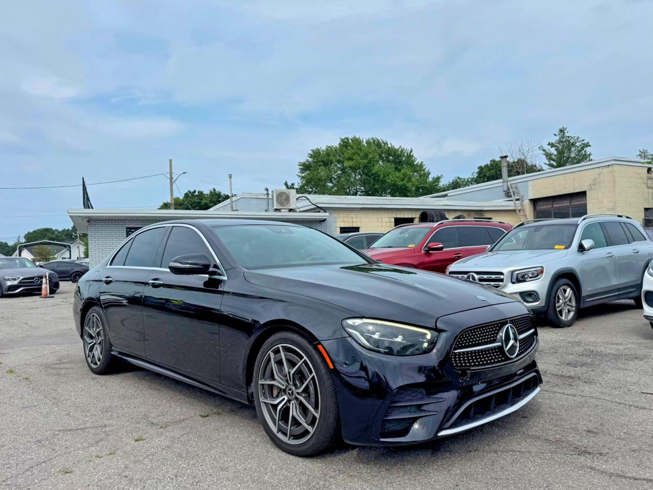 2021 Mercedes-Benz E 350, VIN W1KZF8DB7MA920004 — Auction photo
