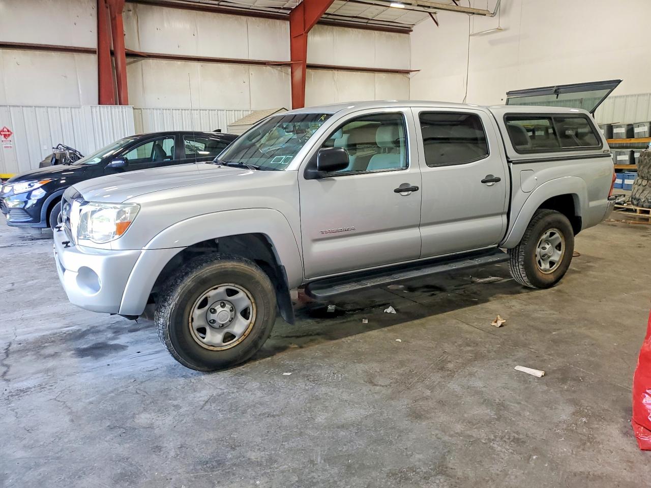 2005 Toyota Tacoma, VIN 5TELU42N25Z130094 — Undercarriage