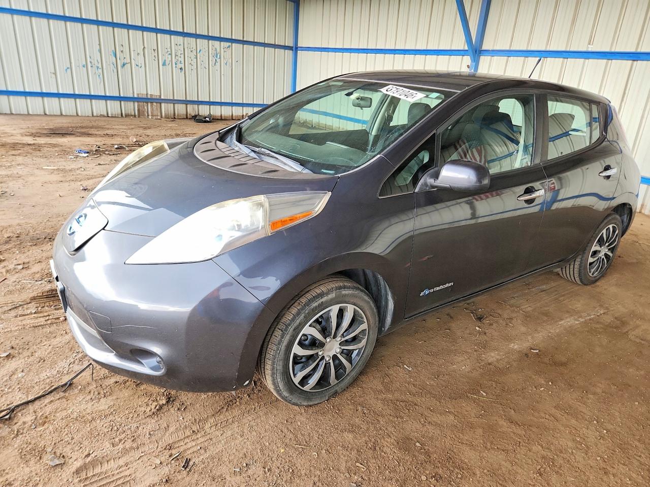 2013 Nissan LEAF SV, VIN 1N4AZ0CP4DC401077 — Minor dents and scratches