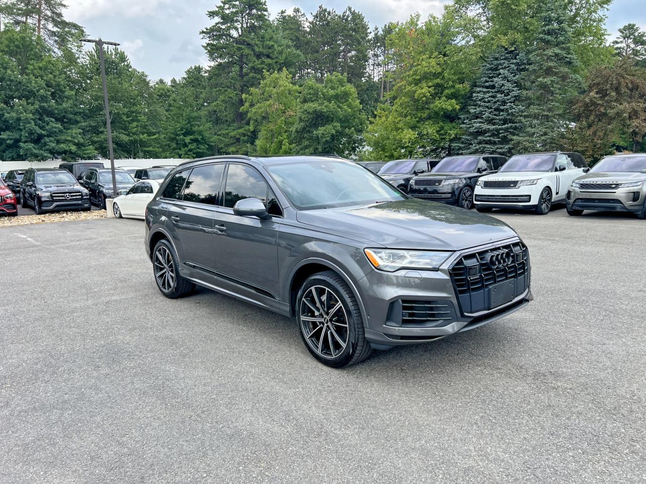 2021 Audi Q7 Premium Plus, VIN WA1LXAF74MD038150 — Мелкие вмятины и царапины
