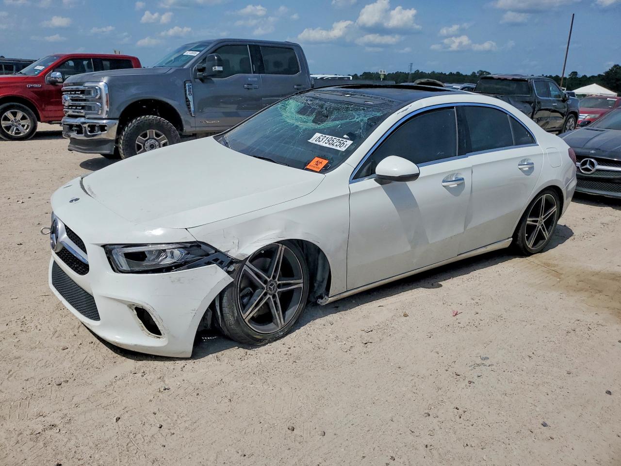 2019 Mercedes-Benz A 220, VIN WDD3G4EB4KW015634 — Rollover