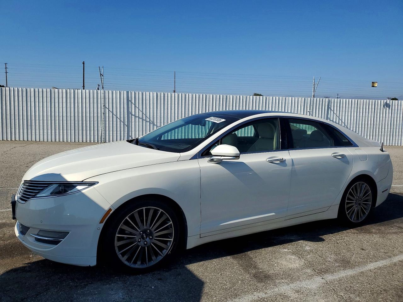 2013 Lincoln MKZ Hybrid, VIN 3LN6L2LU0DR812038 — Бок