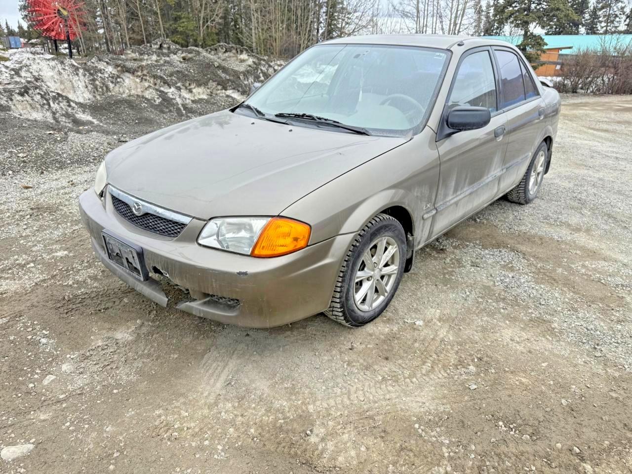 1999 Mazda Protege ES, VIN JM1BJ2217X0169403 — Перед