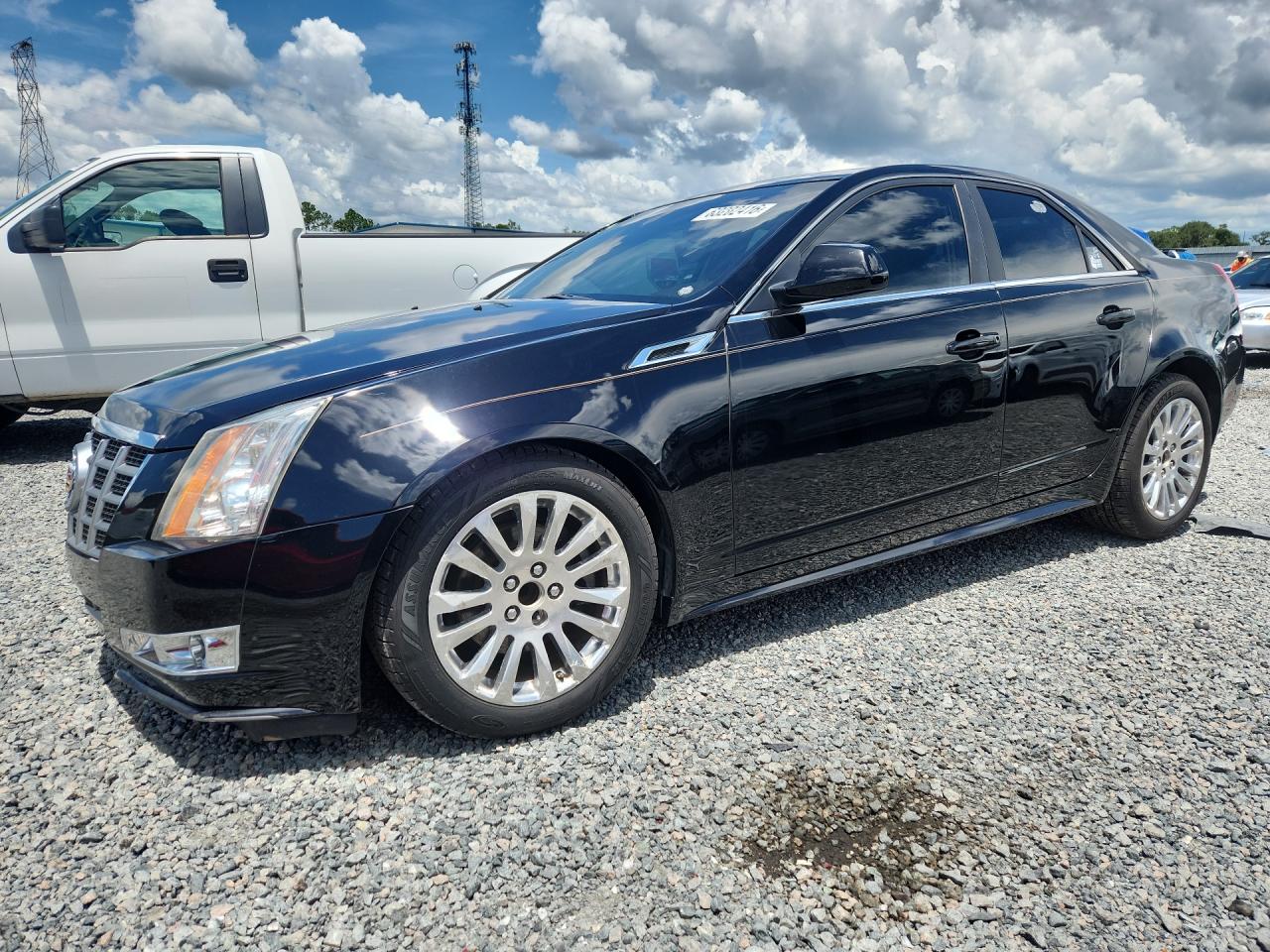 2011 Cadillac CTS Premium, VIN 1G6DP5ED5B0143408 — Front end