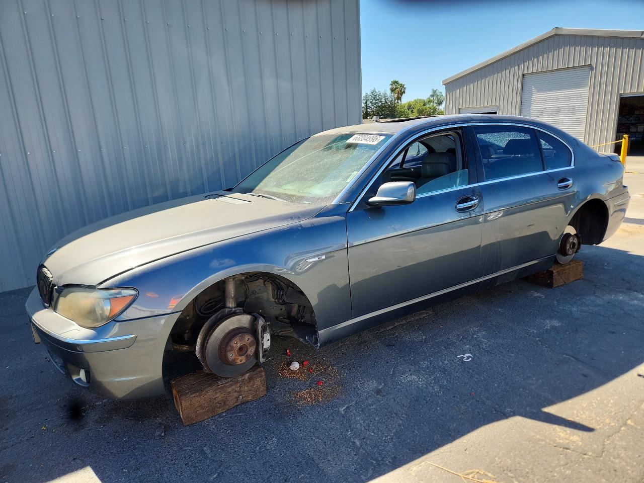 2008 BMW 7 Series 750Li, VIN WBAHN83568DT84619 — Stripped