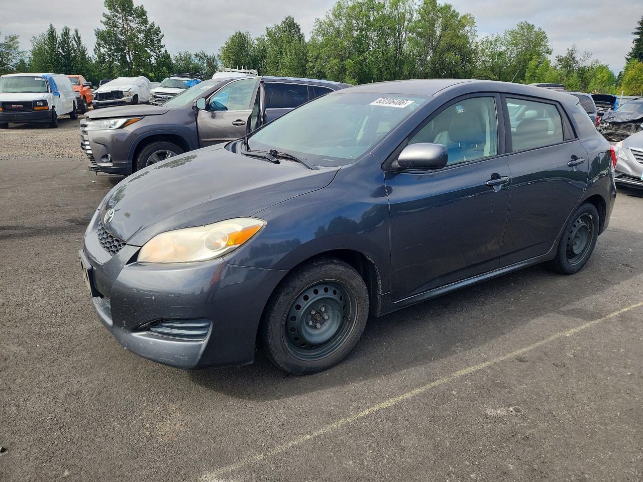 2009 Toyota Matrix, VIN 2T1KU40E69C053160 — Front end