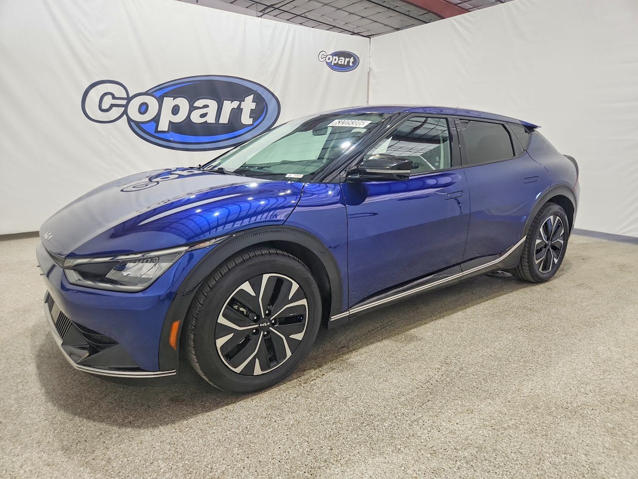 2023 Kia EV6 Wind, VIN KNDC34LA3P5602808 — Side