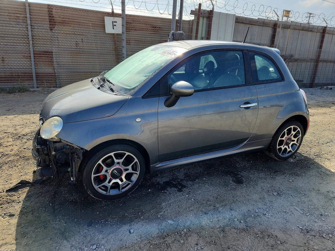 2012 FIAT 500 Sport, VIN 3C3CFFBR2CT287606 — Front end