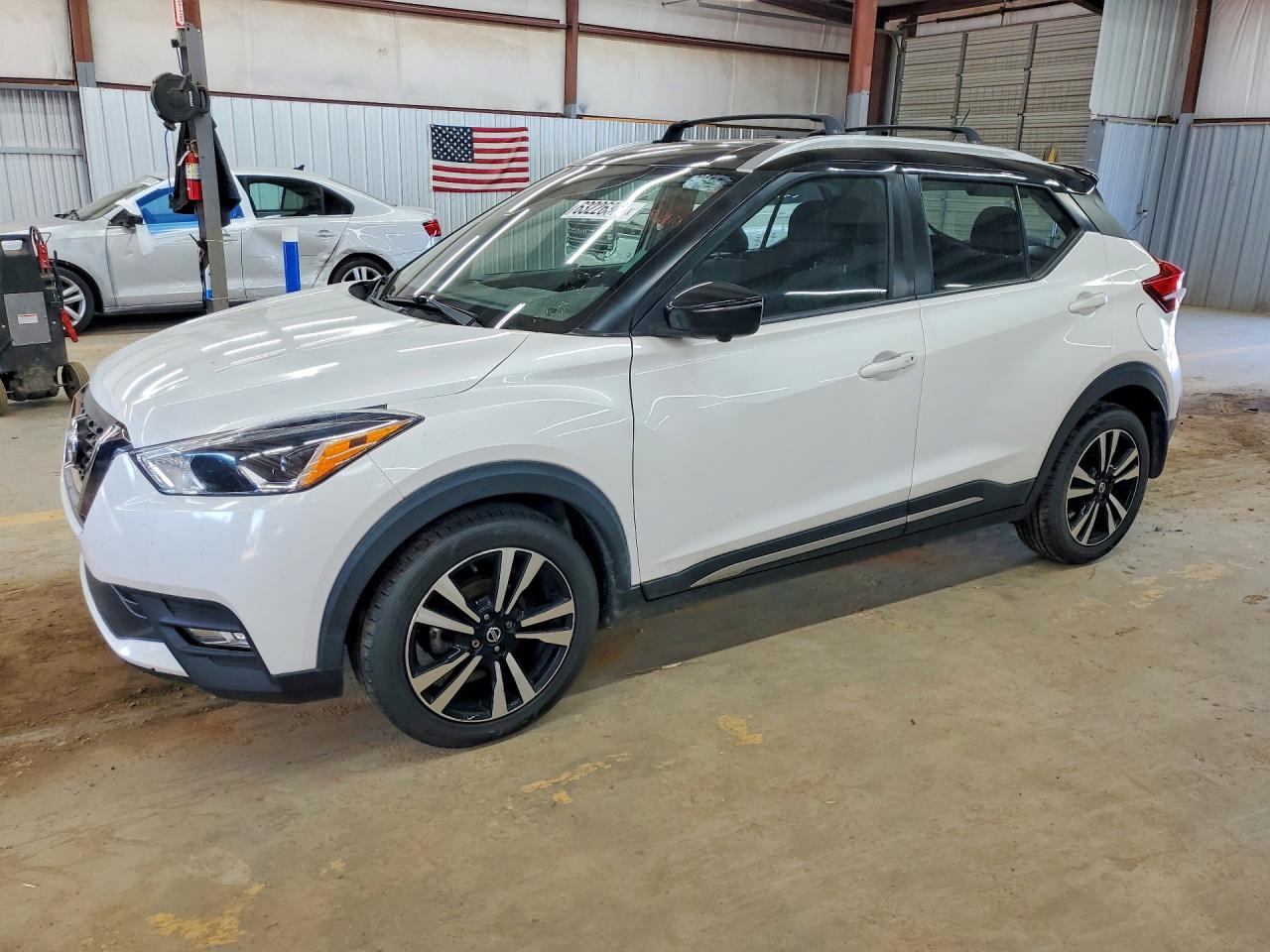 2018 Nissan Kicks SR, VIN 3N1CP5CU0JL532876 — Механическое