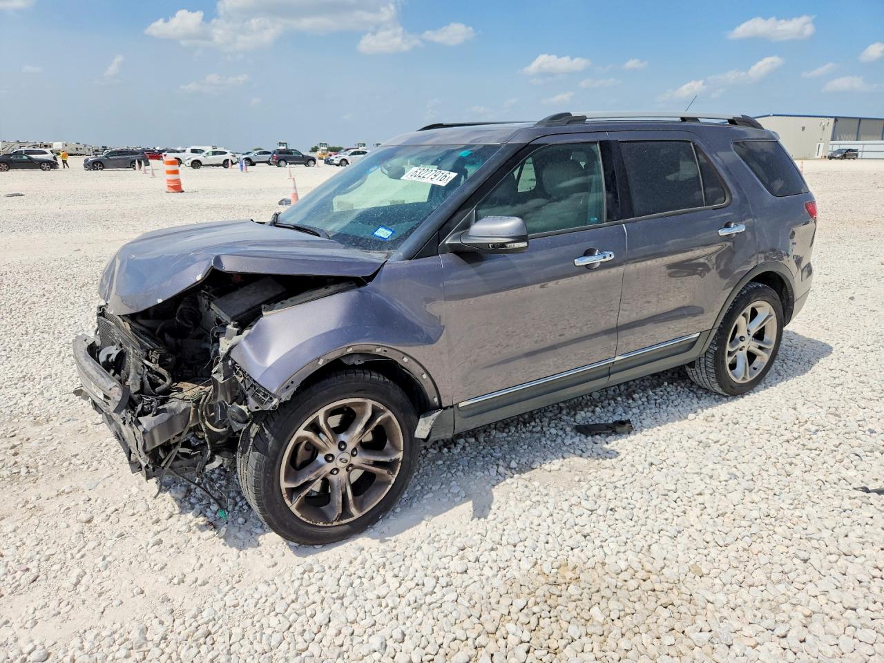 2013 Ford Explorer Limited, VIN 1FM5K7F80DGB98934 — Front end