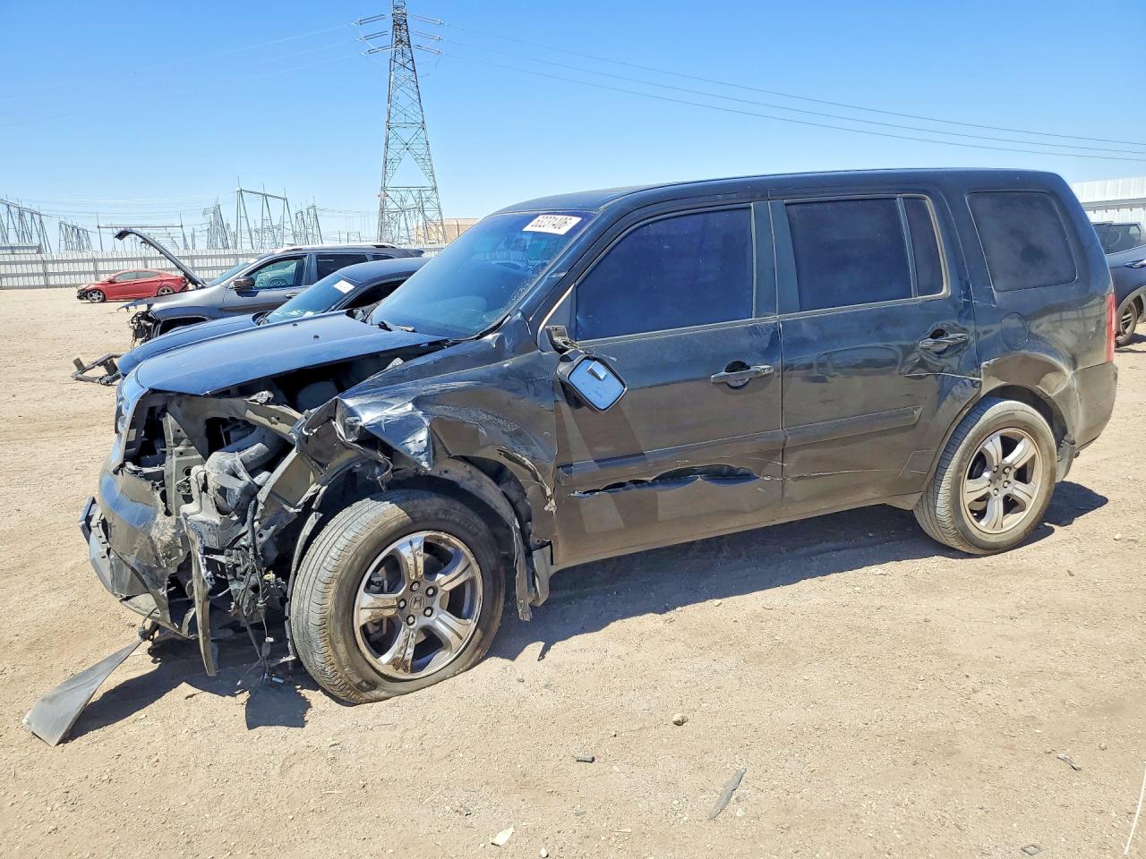 2015 Honda Pilot SE, VIN 5FNYF3H37FB027675 — Front end