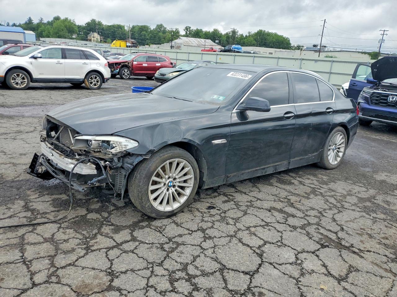 2013 BMW 5 Series 535i xDrive, VIN WBAFU7C59DDU69677 — Front end