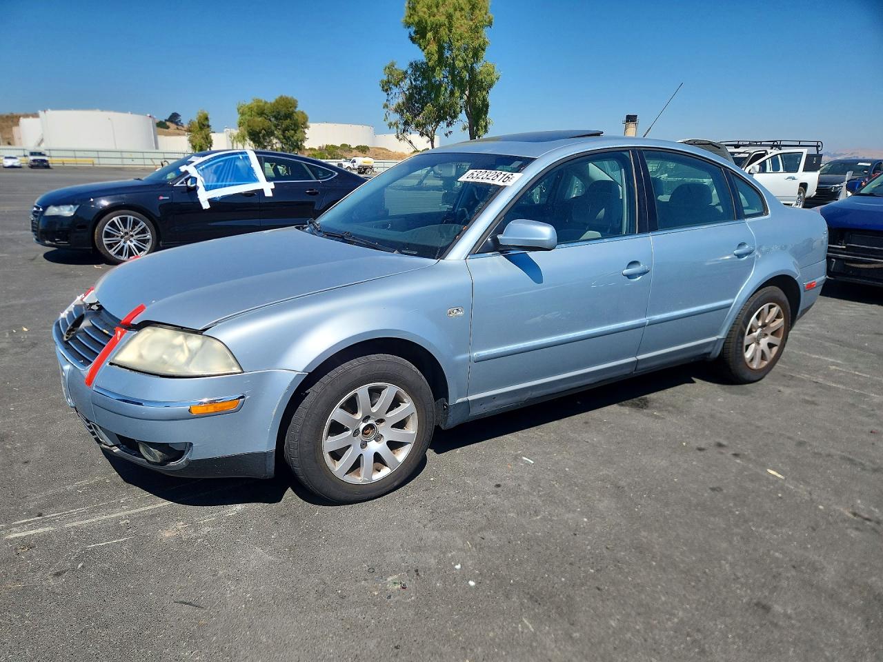 2003 Volkswagen Passat GLS, VIN WVWPD63B13P398026 — Front end