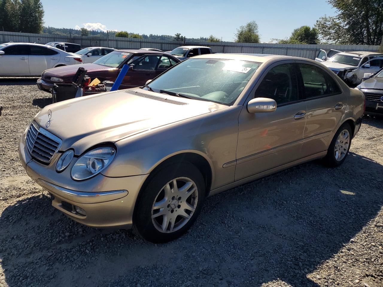 2004 Mercedes-Benz E 320, VIN WDBUF65JX4A440228 — Undercarriage
