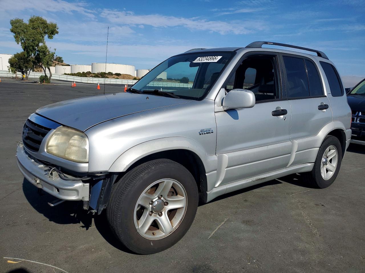 2002 Suzuki Grand Vitara LX, VIN JS3TE62V824150963 — Перед