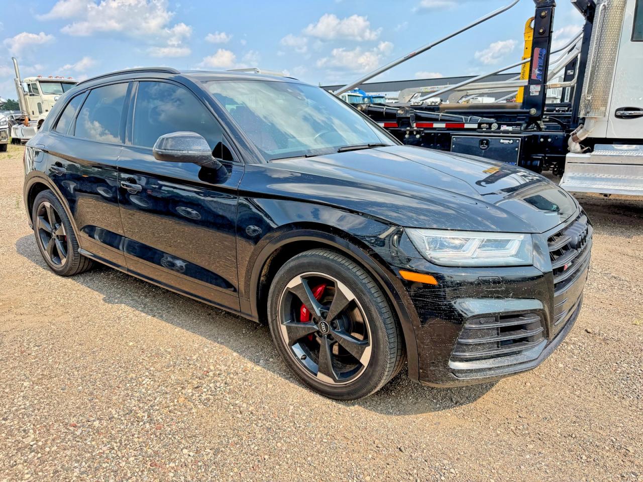 2019 Audi SQ5 Premium Plus, VIN WA1B4AFY3K2063451 — Ранее повреждён