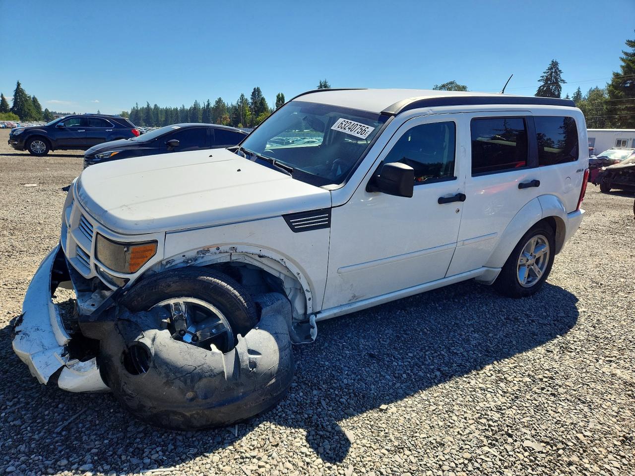 2011 Dodge Nitro SXT, VIN 1D4PU5GK5BW586821 — Перед