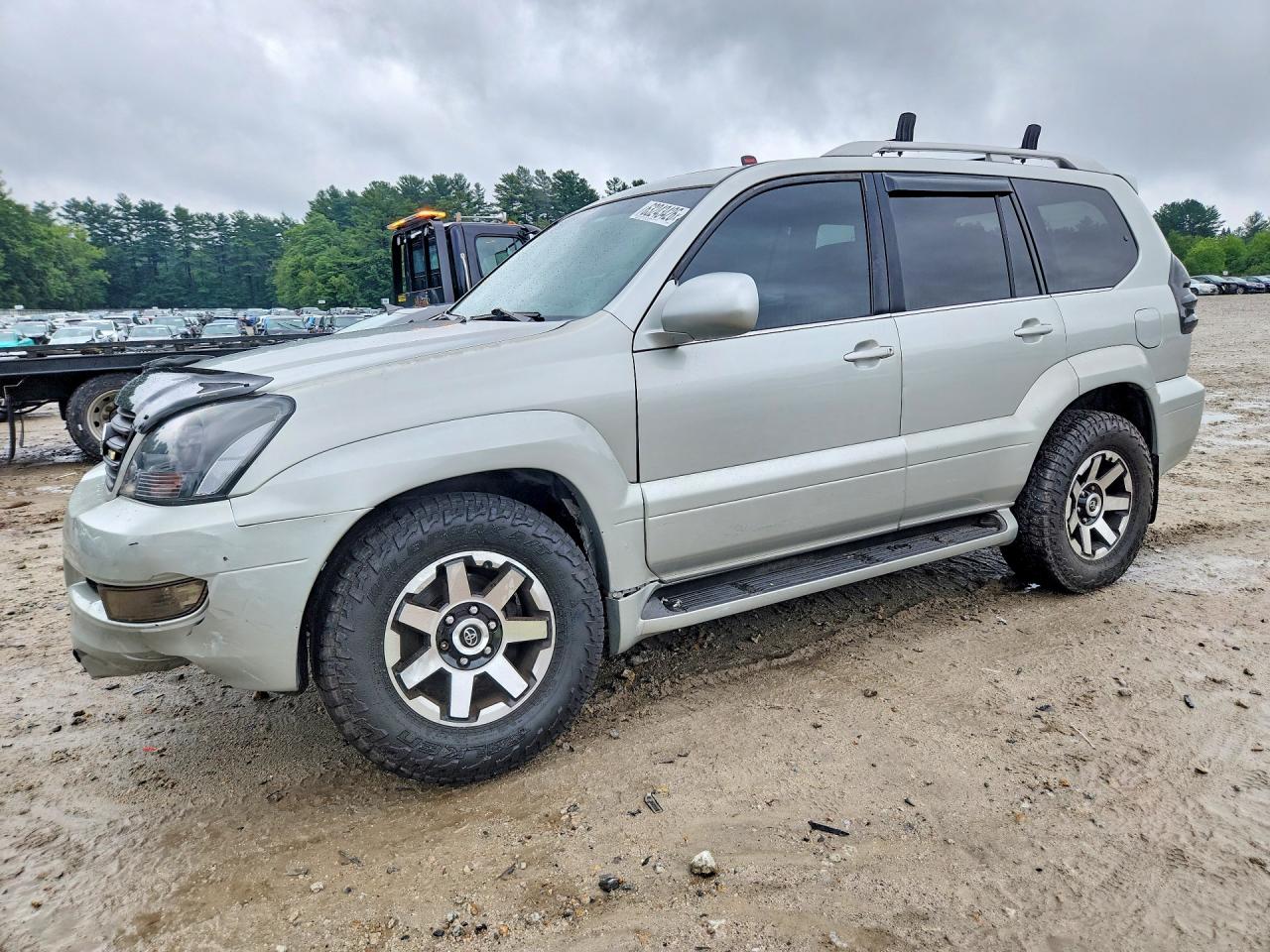 2005 Lexus GX 470, VIN JTJBT20X650072902 — Днище