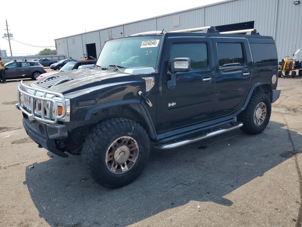 2007 Hummer H2 SUV, VIN 5GRGN23U57H108974 — Minor dents and scratches
