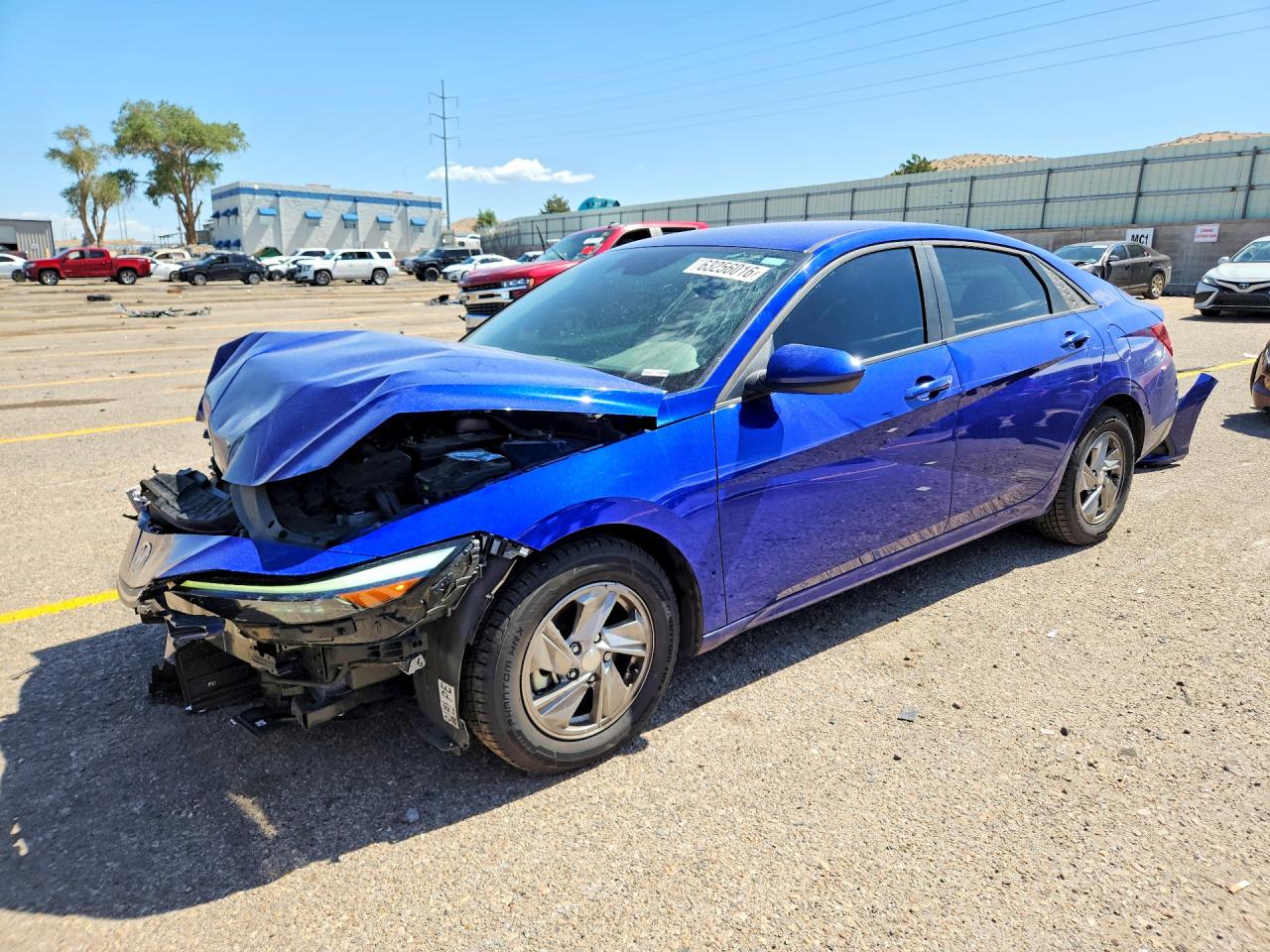 2024 Hyundai Elantra SE, VIN KMHLL4DG2RU851334 — Front end