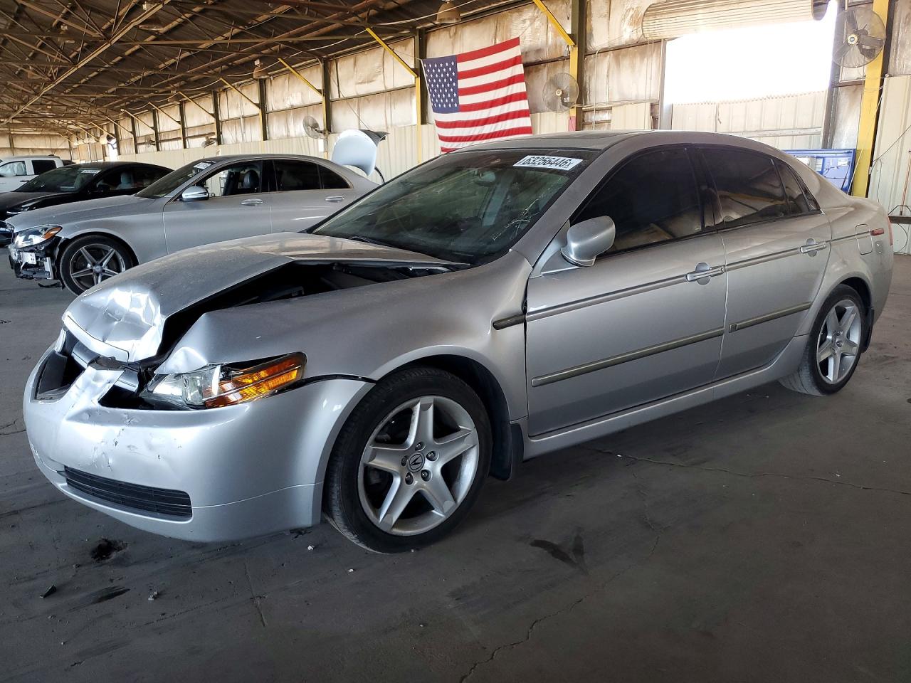 2006 Acura TL, VIN 19UUA66276A025217 — Front end