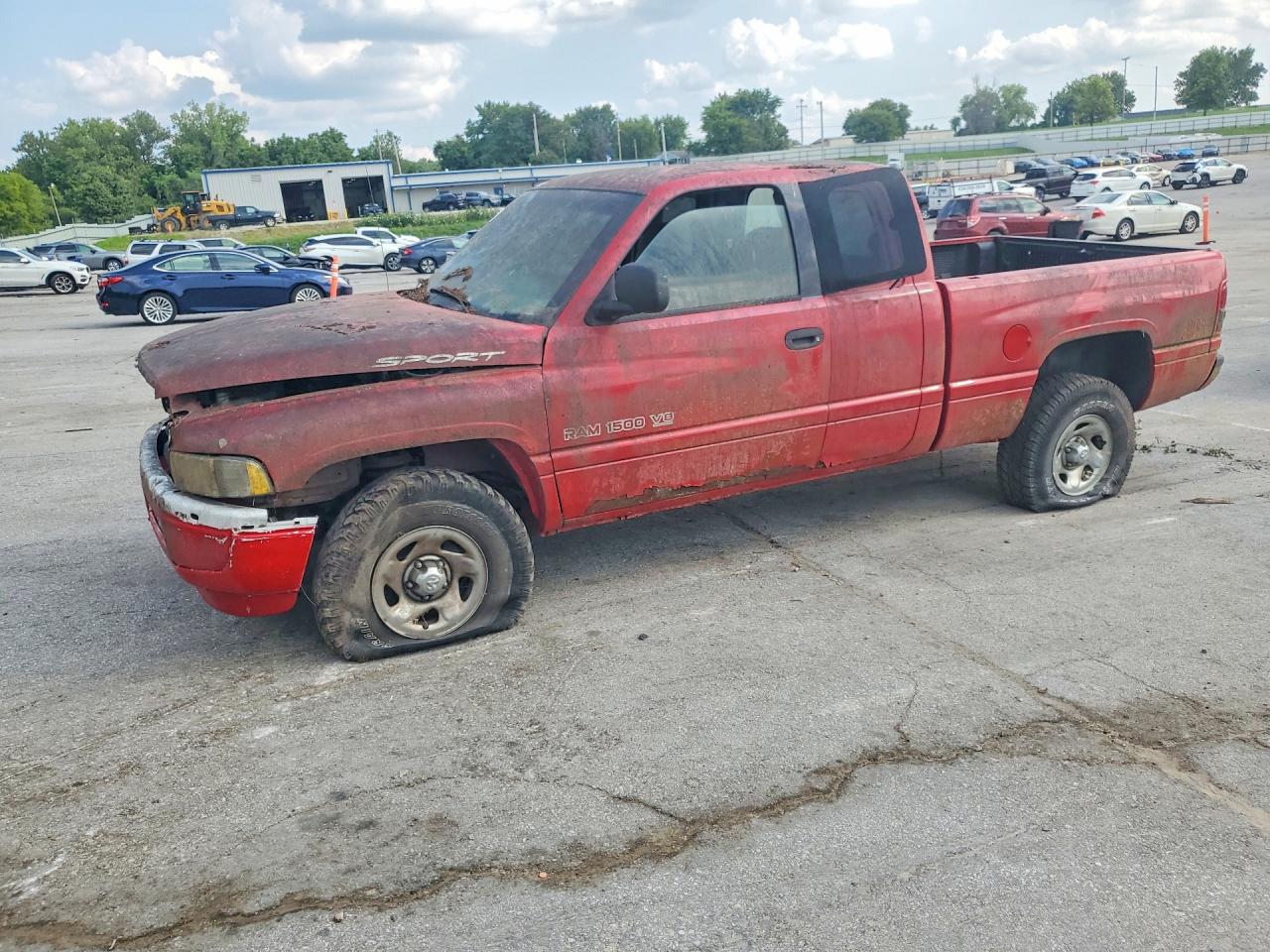 1999 Dodge 1500, VIN 1B7HF13Y3XJ569440 — Front end