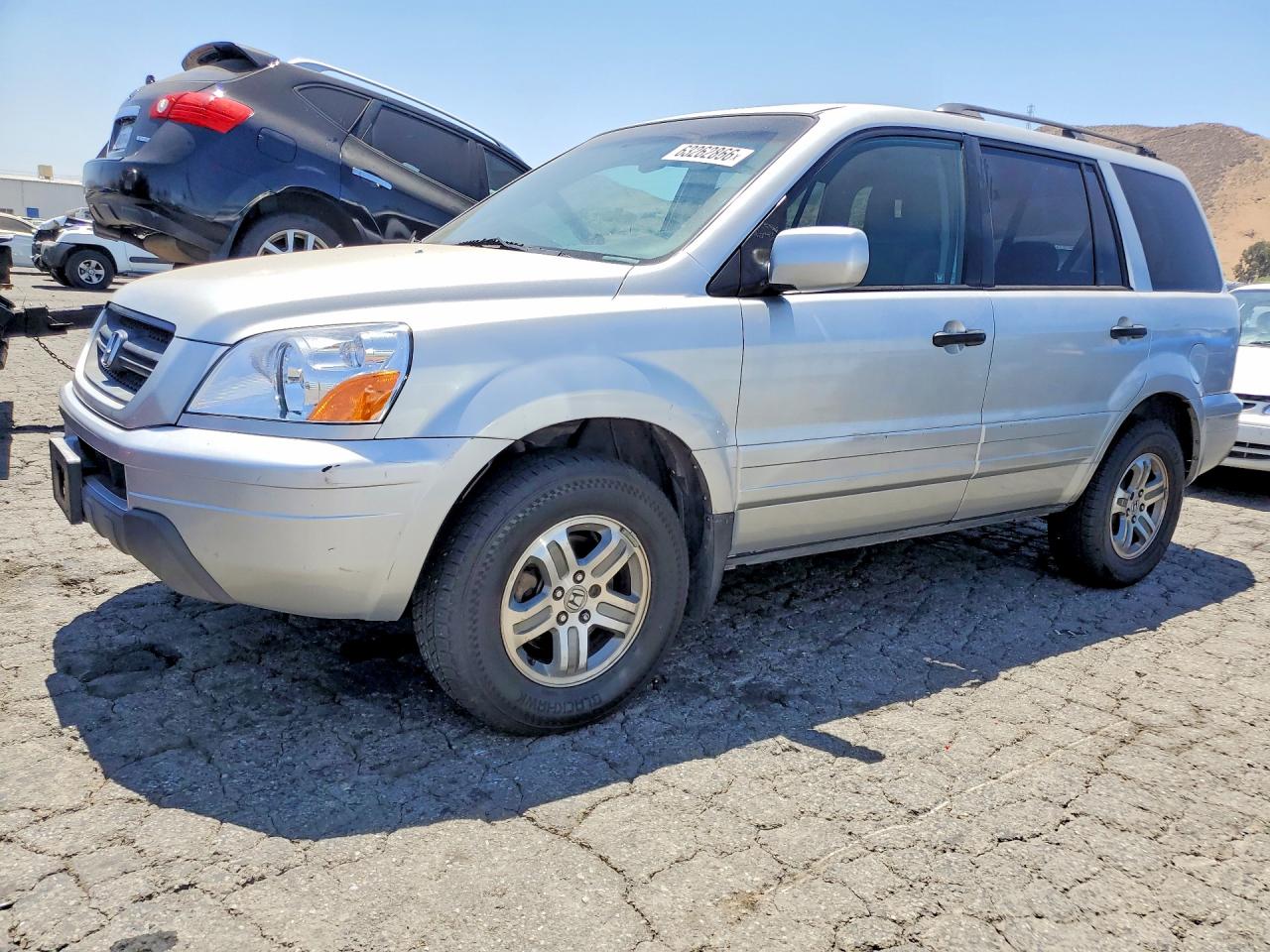 2005 Honda Pilot EX-L, VIN 2HKYF18645H531194 — Minor dents and scratches
