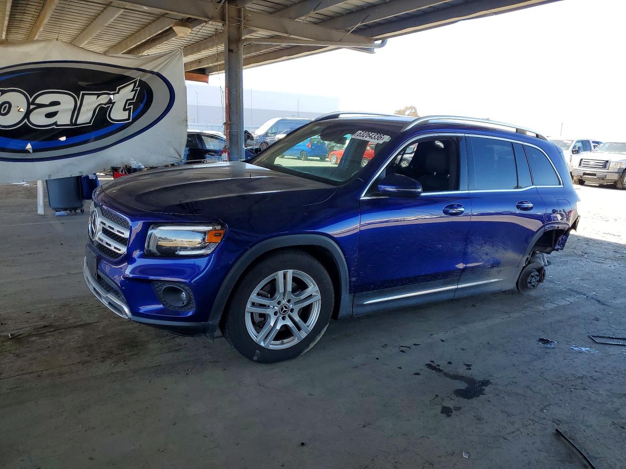 2020 Mercedes-Benz GLB 250, VIN W1N4M4HB1LW042707 — Undercarriage
