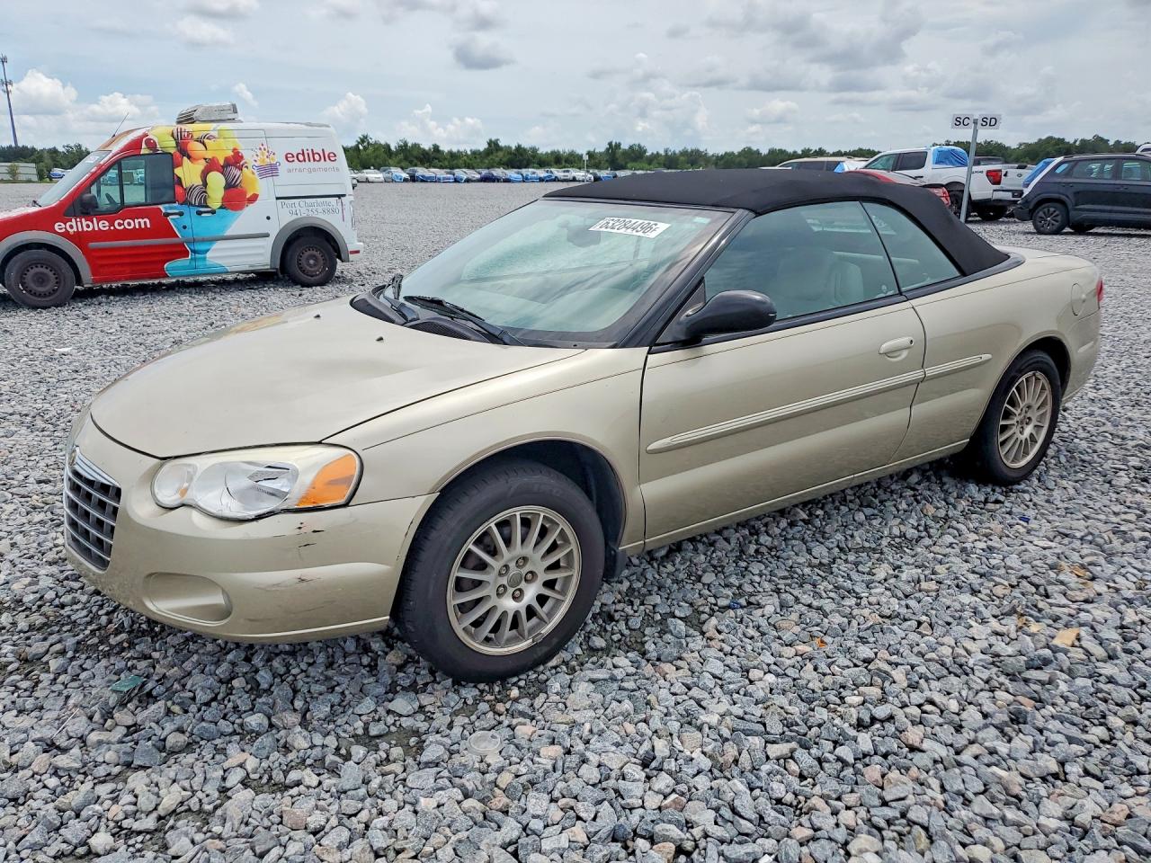 2006 Chrysler Sebring Touring, VIN 1C3EL55R56N243191 — Перед
