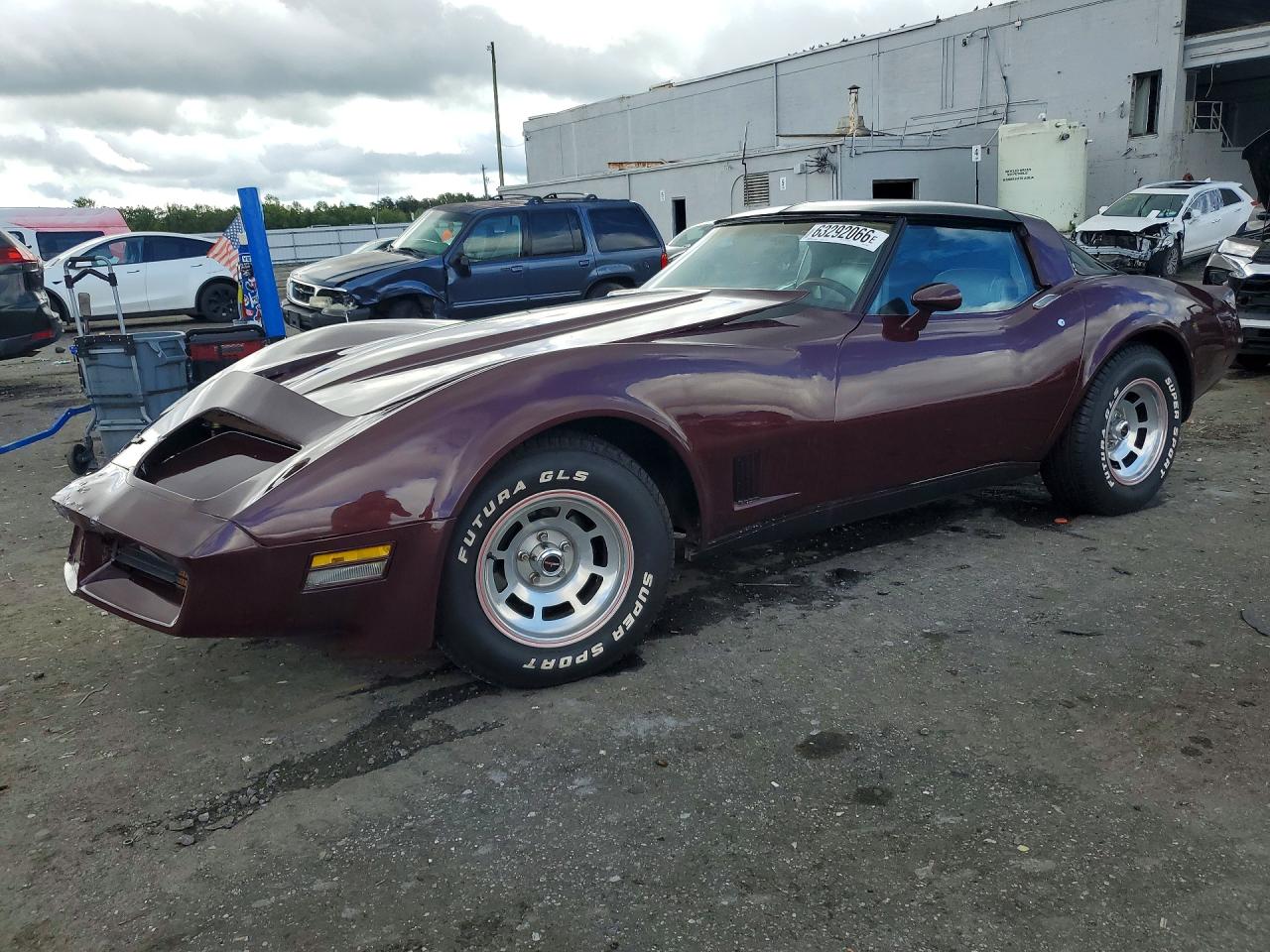 1981 Chevrolet Corvette, VIN 1G1AY876XBS415686 — Front end
