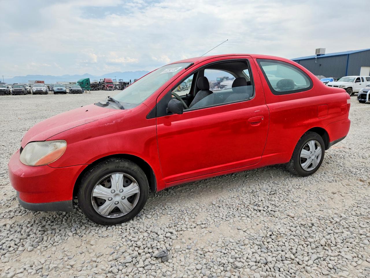 2001 Toyota ECHO, VIN JTDAT123710129413 — Rear end
