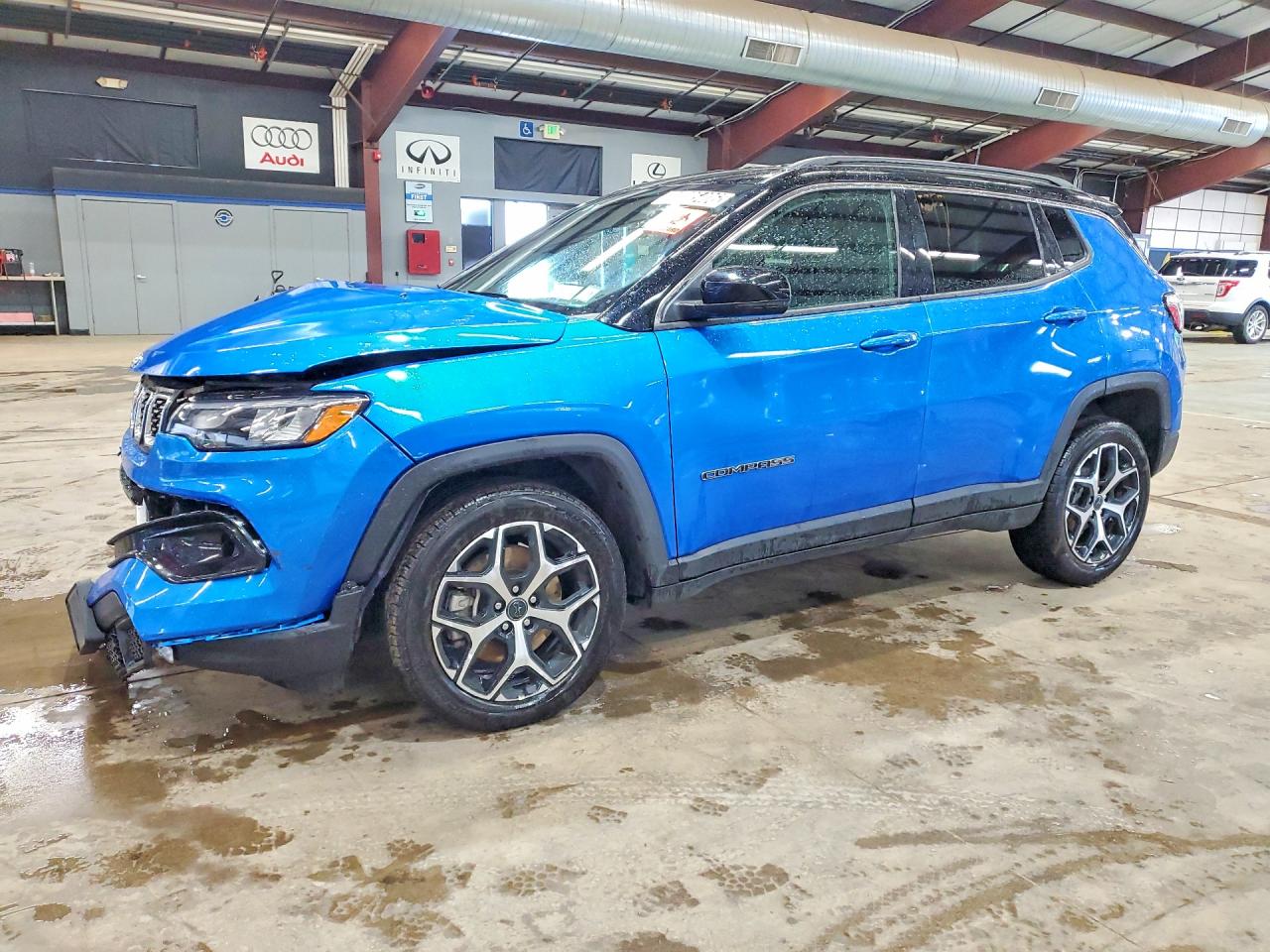 2025 Jeep Compass Limited, VIN 3C4NJDCN8ST599947 — Front end