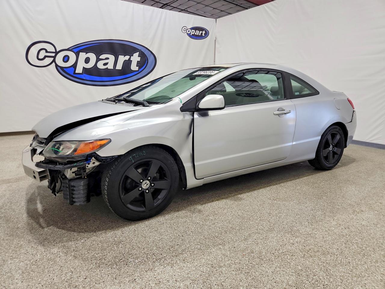 2007 Honda Civic EX, VIN 2HGFG12827H533232 — Перед