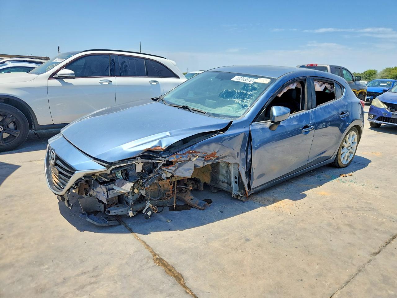2016 Mazda 3 S Grand Touring, VIN JM1BM1N30G1277628 — Перед