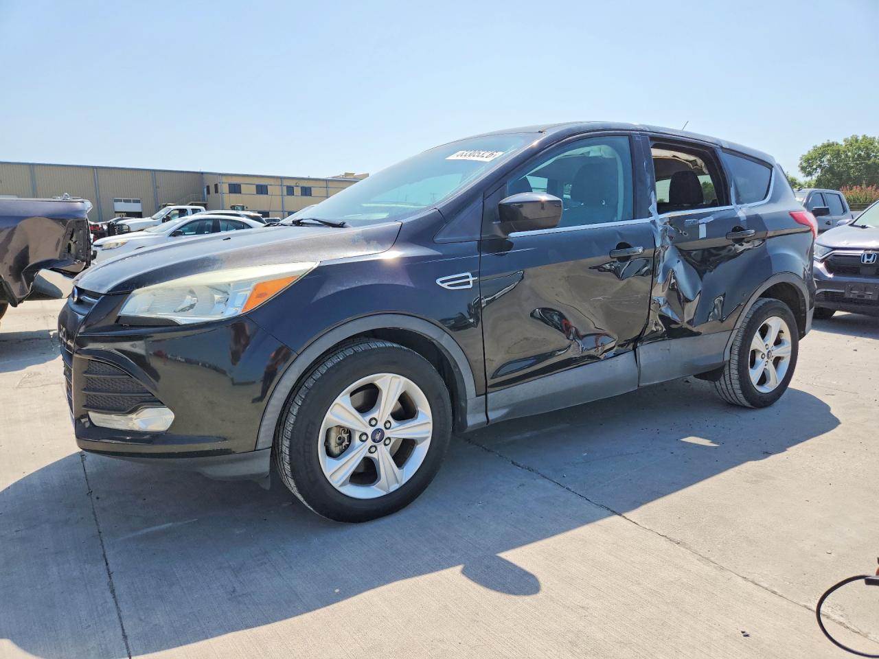 2015 Ford Escape SE, VIN 1FMCU0G91FUA93162 — Side