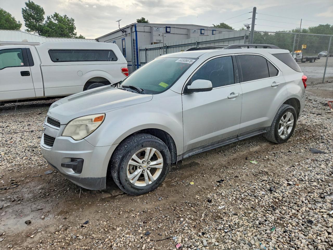 2011 Chevrolet Equinox 1LT, VIN 2GNALDEC3B1306405 — Front end