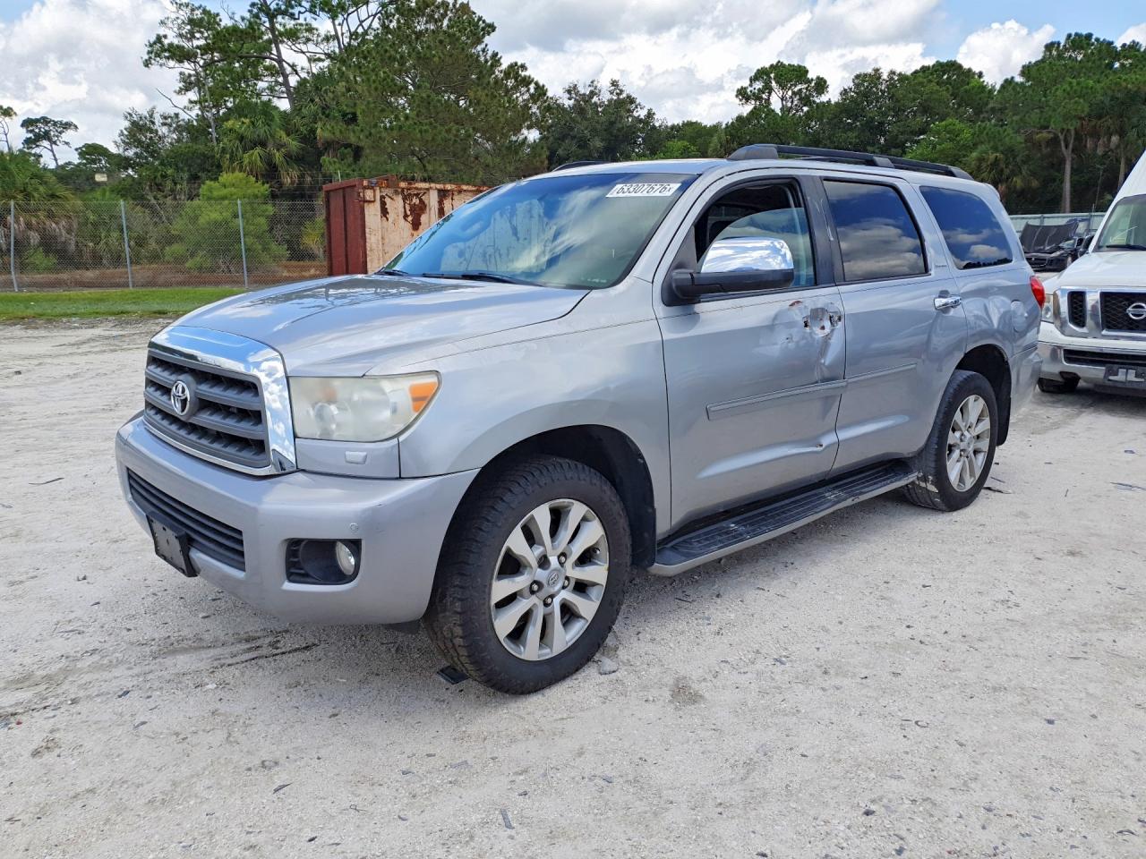 2010 Toyota Sequoia Limited, VIN 5TDJW5G10AS038311 — Side