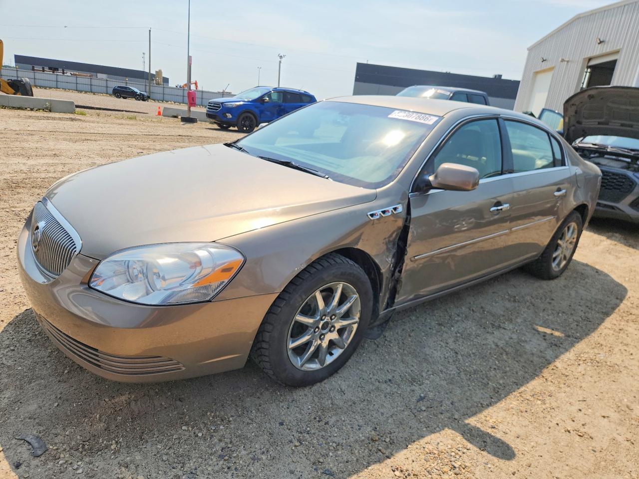2007 Buick Lucerne CXL, VIN 1G4HD572X7U134492 — Бок