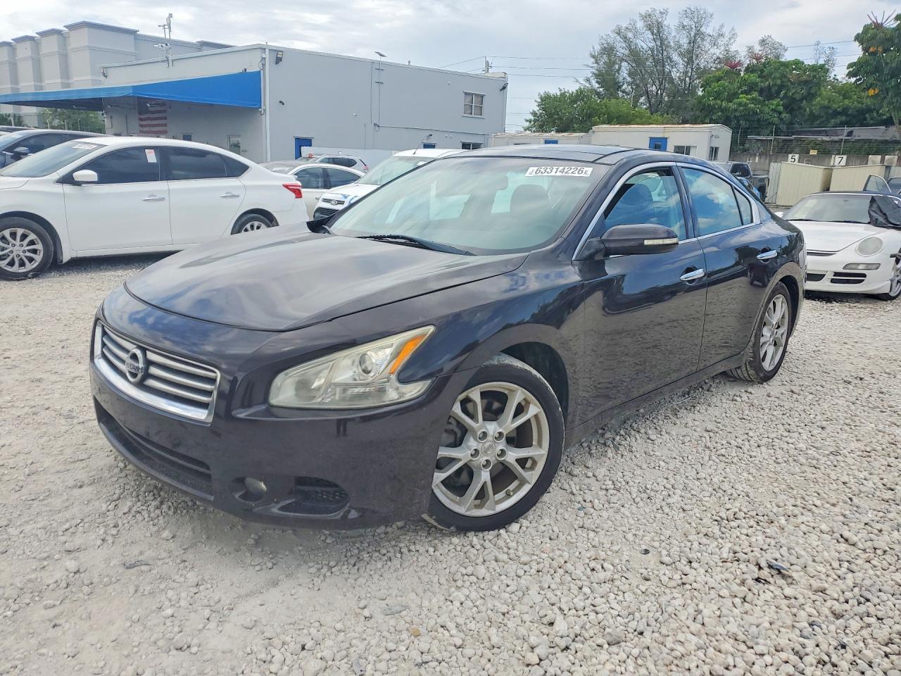 2014 Nissan Maxima SV, VIN 1N4AA5APXEC493336 — Бок