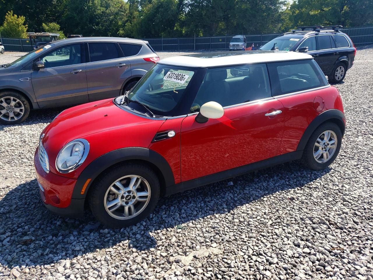 2013 MINI Hardtop, VIN WMWSU3C5XDT375708 — Minor dents and scratches