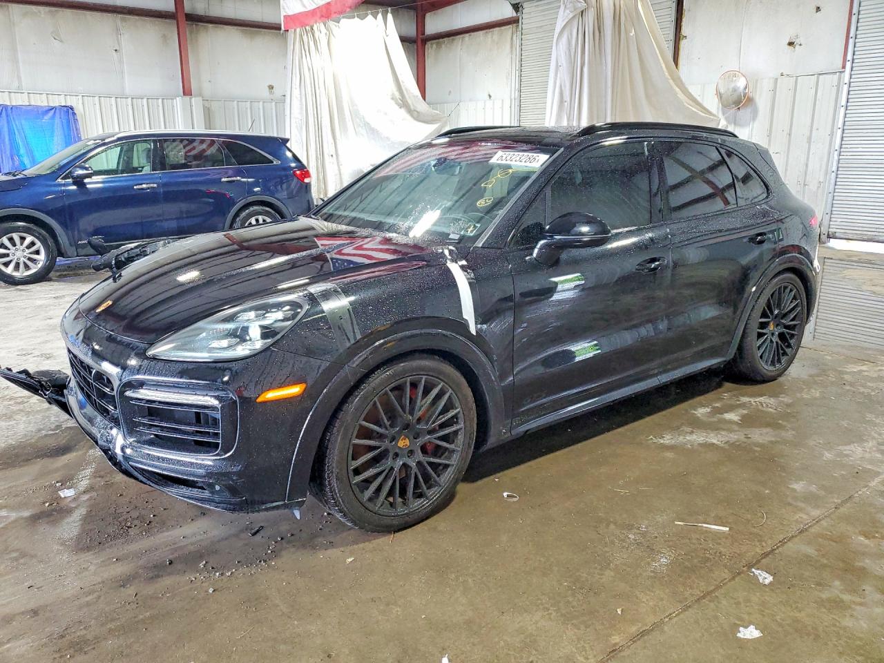 2021 Porsche Cayenne GTS, VIN WP1AG2AY0MDA34386 — Front end