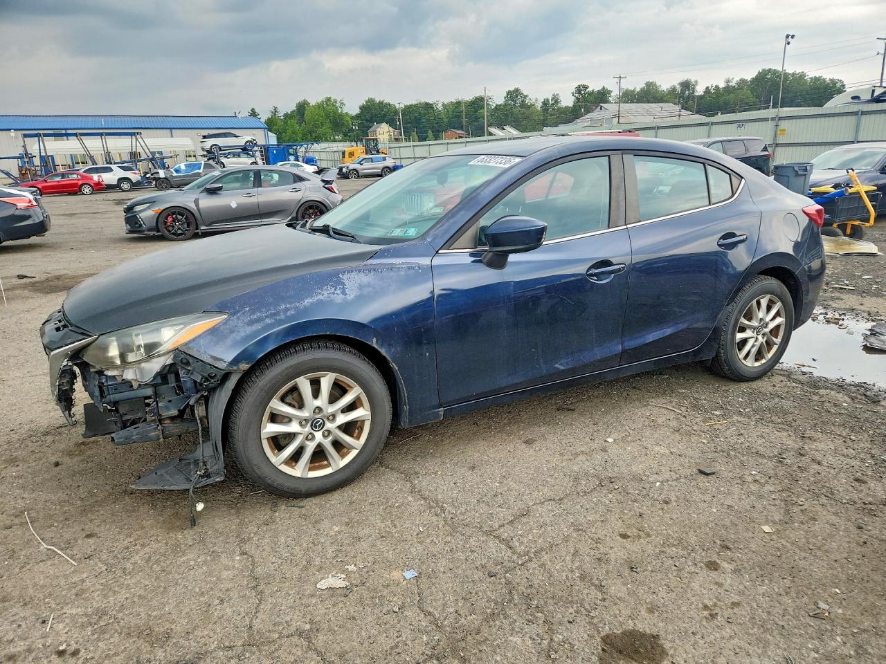 2016 Mazda 3 i Sport, VIN JM1BM1U75G1334121 — Перед