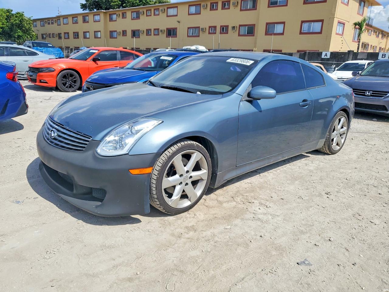 2006 Infiniti G35, VIN JNKCV54E56M715518 — Minor dents and scratches