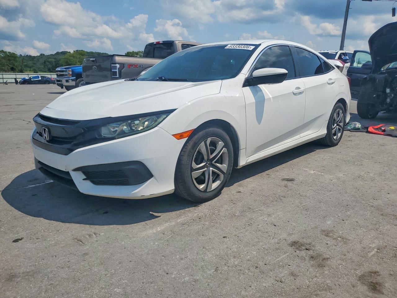 2017 Honda Civic LX, VIN 19XFC2F50HE001670 — Зад